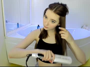 Naked cam girl elisa_oliver image #662816