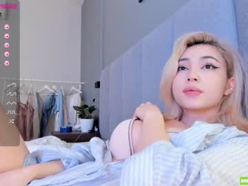Naked cam girl hee_jin image #2560268