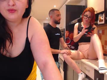 Naked cam couple aly_alyce image #1561983