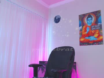 Naked cam girl petitebrat image #1087485