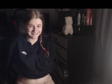 Naked cam girl tomato_tease image #386326