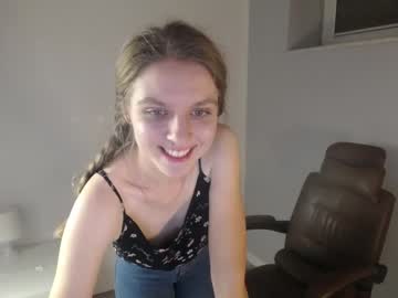 Naked cam girl lana_heisstt image #319803