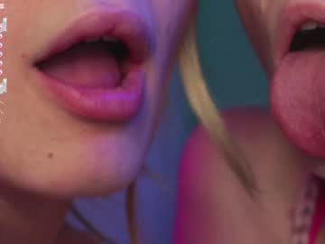Naked cam couple huntertiana image #2215083