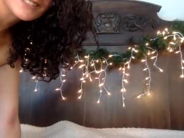 Naked cam girl annareyle image #767360