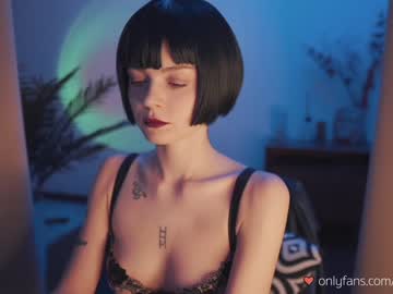 Naked cam girl auddicted image #899346