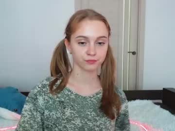 Naked cam girl shy_mirabel image #2195110