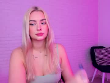Naked cam girl 8a8y_nura image #1480722