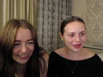 Naked cam girl nika_konovalova image #2462143