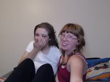 elliottandisabelle naked cam