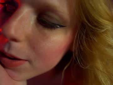Naked cam girl crimsonxrapture image #336995