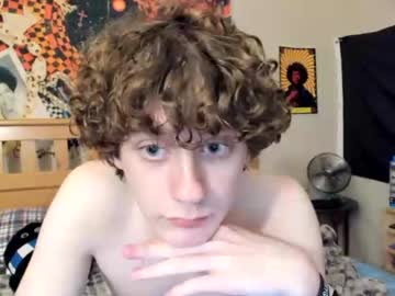 jakeyyboy2004 naked cam