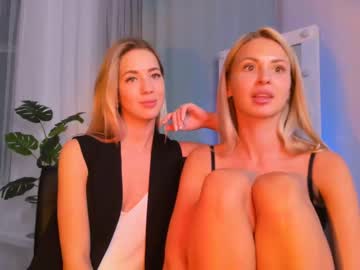 Naked cam girl emmi_rosee image #477648