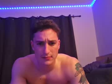 Naked cam couple nicdude1 image #2666256
