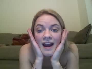 Naked cam girl littlelaurie2 image #1393608