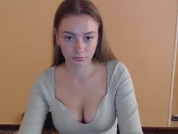 Naked cam girl just_lola_ image #3039095