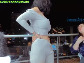 Naked cam girl vanandjuani image #510289