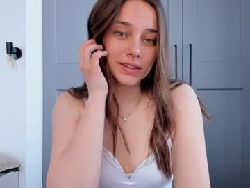 Naked cam girl eleonora_linn image #1920560