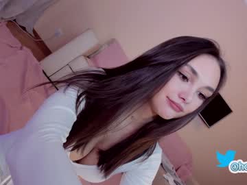 Naked cam girl hollyextra image #2905119