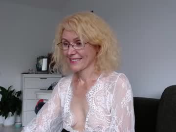 Naked cam girl jasmin18v image #2474512