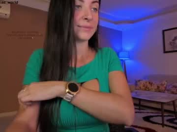 Naked cam girl victorias_world image #3220887
