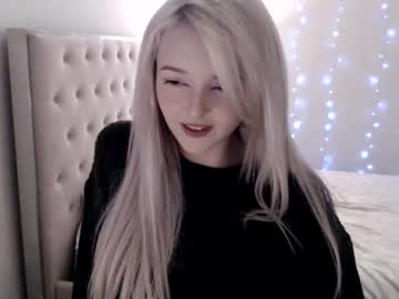 Naked cam girl xoberry image #163633