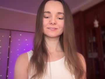 Naked cam girl lanaloulou image #4061696