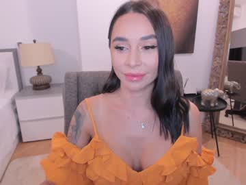 Naked cam girl squirtbetty image #2456774