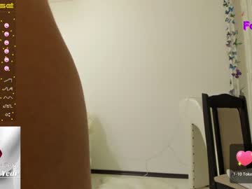 Naked cam girl mery_lo image #812621