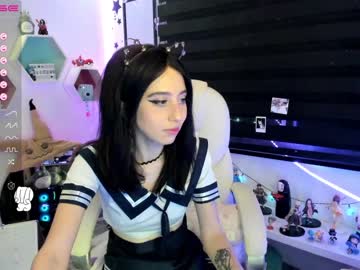 Naked cam girl stephymoon_ image #2685944