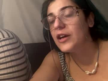 Naked cam couple cumplexcatxx image #4043396
