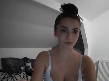 Naked cam girl misskirra image #588220