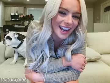 Naked cam girl oliviaowens image #3596816