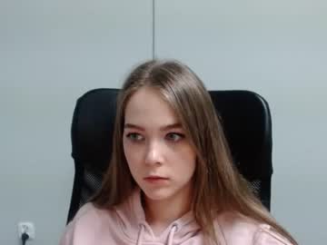 Naked cam girl violetta_kl image #1510673