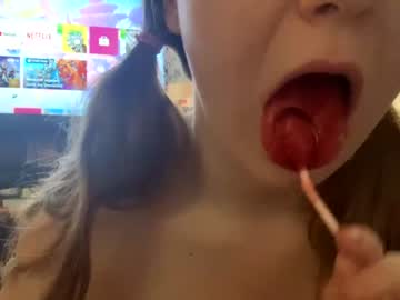 Naked cam girl blossompuppy image #3934935