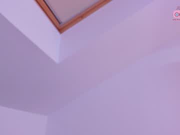 Naked cam girl aalliyahh image #2240425