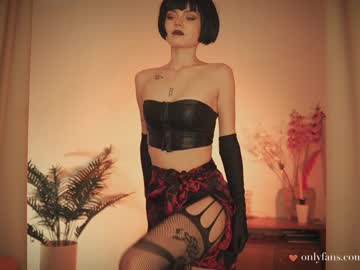 Naked cam girl auddicted image #1085510