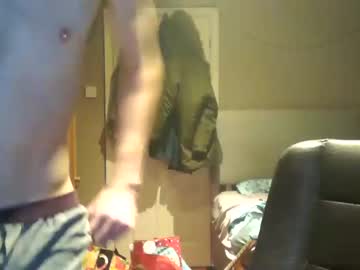Naked cam man cutehungguy2000 image #797902