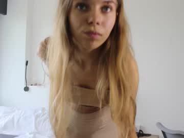 Naked cam girl shybutterrfly image #3948459