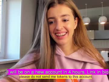 Naked cam girl coy_amina image #2415182