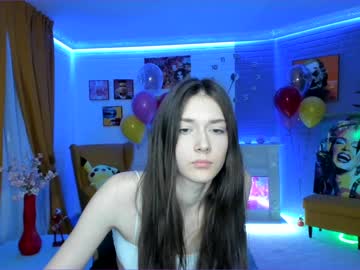 Naked cam girl willa_wilkins_ image #1416947