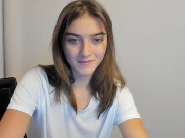 Naked cam girl omiliver image #336472
