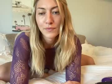Naked cam girl whitneyoc image #3938950