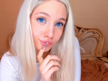 Naked cam girl pameladelarosa image #3501427