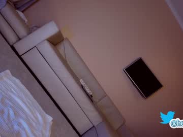 Naked cam girl hollyextra image #3286486
