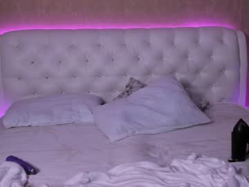 Naked cam girl ruby_lynx image #2110655