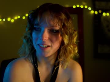 Naked cam girl crimsonxrapture image #1241835