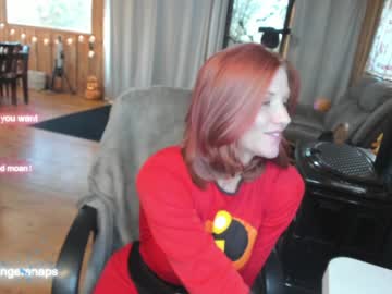 Naked cam couple akgingersnaps image #2934870