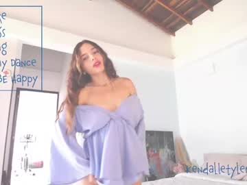 Naked cam girl kendalltyler image #284895