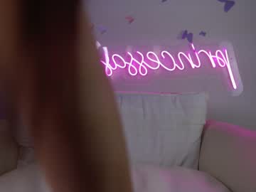 Naked cam girl princessasiana image #2779966