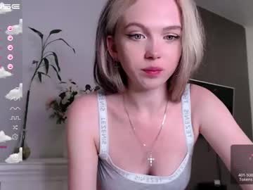 Naked cam girl small_blondee image #2340369